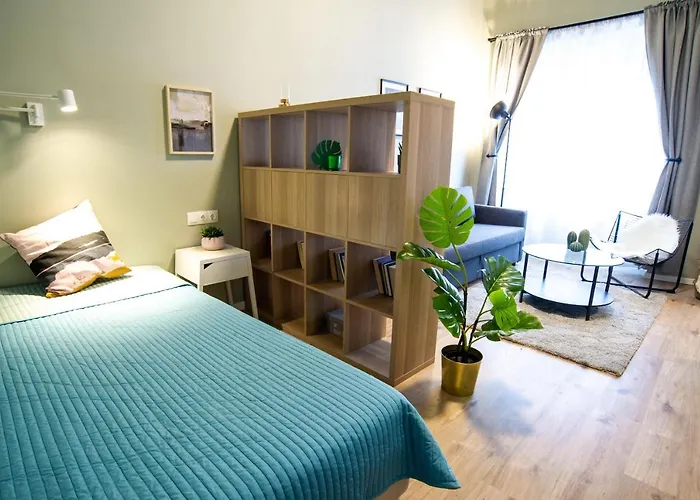 Cozy Apartment On The Boulevard.